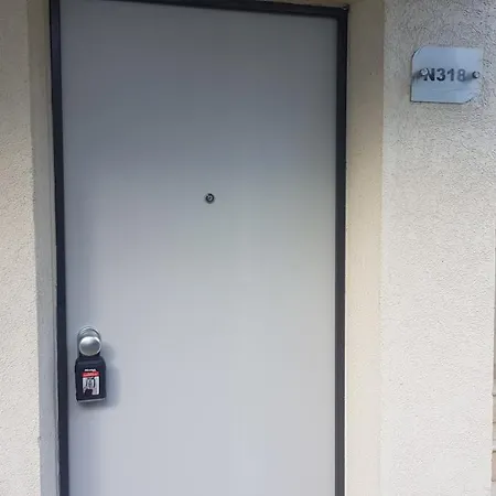 Bay, Bougainville Bay Apartment
