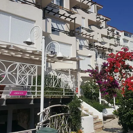 Bay, Bougainville Bay