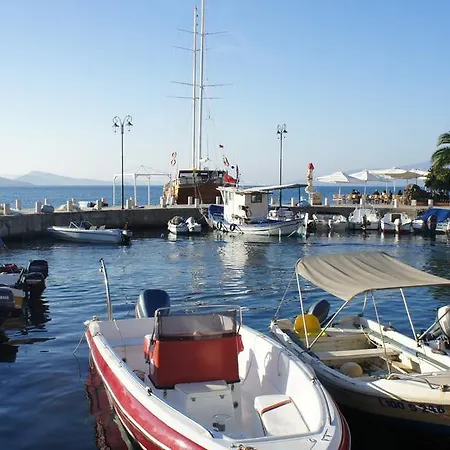 Bay, Bougainville Bay *