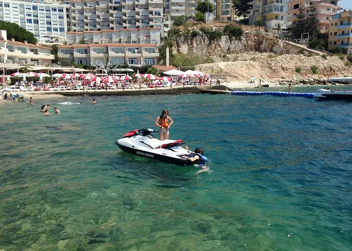 Bay, Bougainville Bay * Sarandë