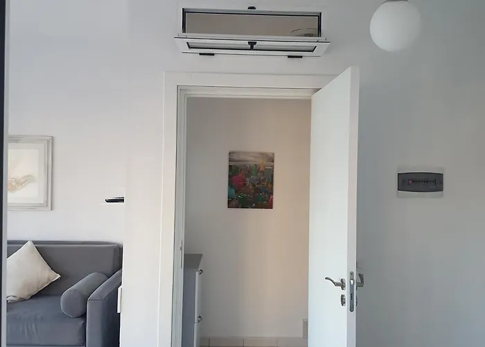 Bay, Bougainville Bay *