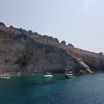 Bay, Bougainville Bay * Sarandë
