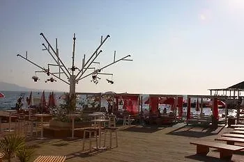 アパート Bay, Bougainville Bay *